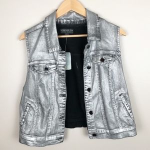 Forever 21 Silver Crop Vest NWT